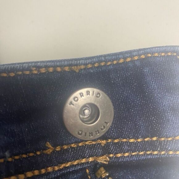 TORRID Women’s Luxe Slim Boot Jeans Blue Size 18S Inseam 28”SEE DESCRIPTION - Picture 11 of 12